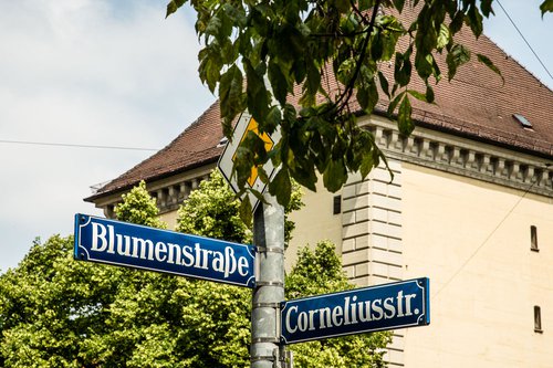 Die Ecke vor dem Jugendzentrum.